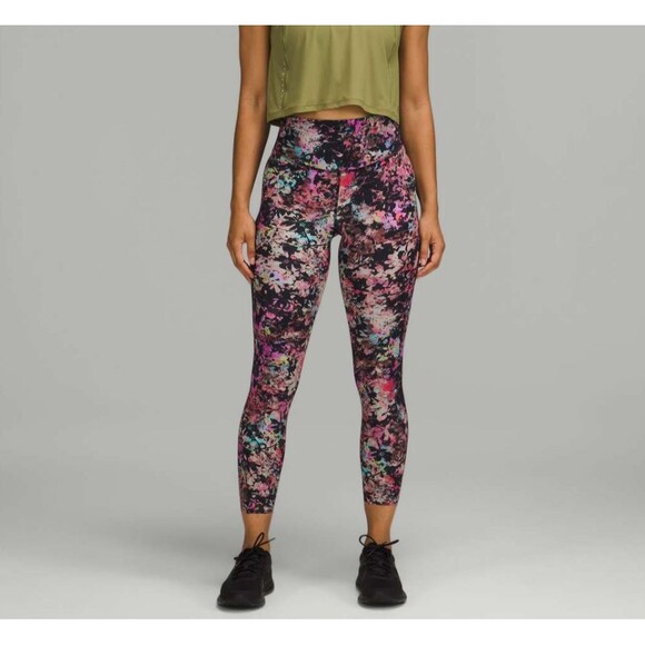 Lululemon Base Pace High Rise 25 Inch Stencil Blossom Red Multi - Size 8 - Picture 1 of 15